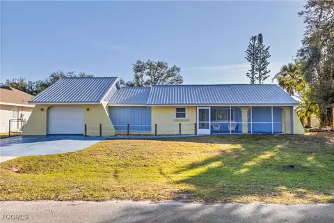 4338 Shappell St, Port Charlotte, FL 33948