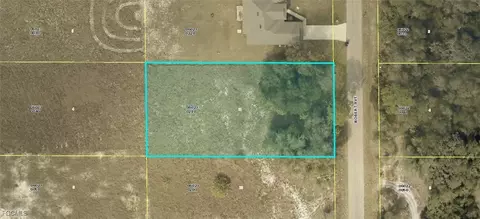 1717 Robert Ave, Lehigh Acres, FL 33972