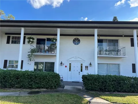 7007 New Post Dr #3, North Fort Myers, FL 33917
