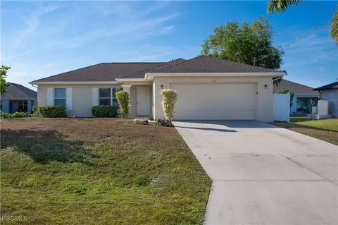 1142 NW 27th Pl, Cape Coral, FL 33993