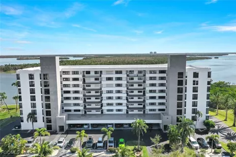 4253 Bay Beach Ln #A7, Fort Myers Beach, FL 33931
