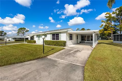 13 Pinewood Blvd, Lehigh Acres, FL 33936