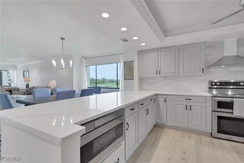 4612 Flagship Dr #206, Fort Myers, FL 33919