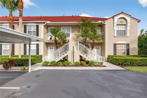 2925 Cypress Trace Cir #103, Naples, FL 34119