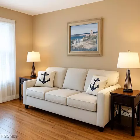 6832 Sandtrap Dr # 1, Fort Myers, FL 33919