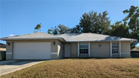 316 NE 7th St, Cape Coral, FL 33909