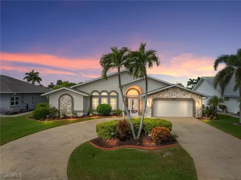5306 SW 11th Ave, Cape Coral, FL 33914