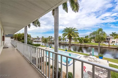 843 SE 4th Ln #6, Cape Coral, FL 33904