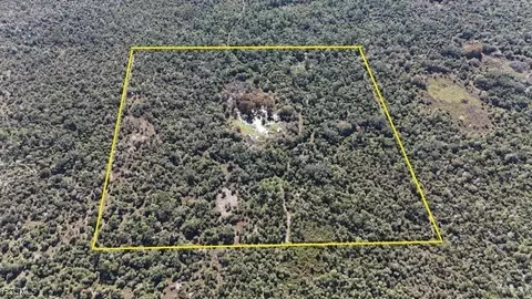 Undisclosed, Naples, FL 34117