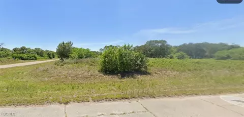 1118 Silverfish Dr, Labelle, FL 33935