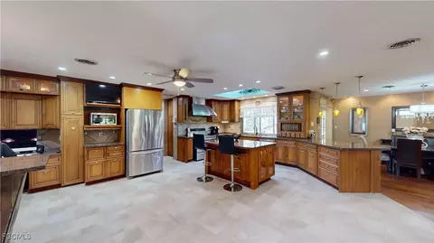 1487 Bass Ln, Fort Myers, FL 33919