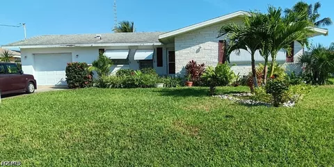 5305 SW 2nd Pl, Cape Coral, FL 33914