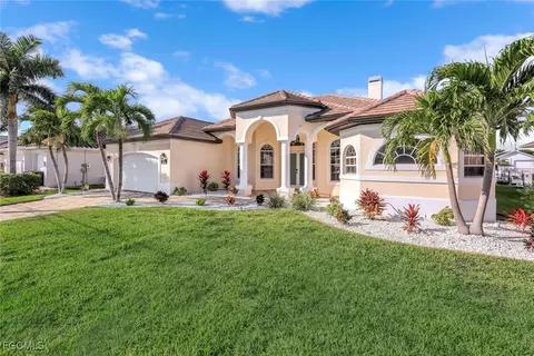 4518 SW 22nd Pl, Cape Coral, FL 33914