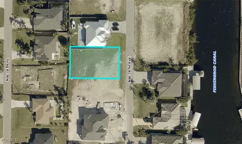 102 NW 38th Ave, Cape Coral, FL 33991