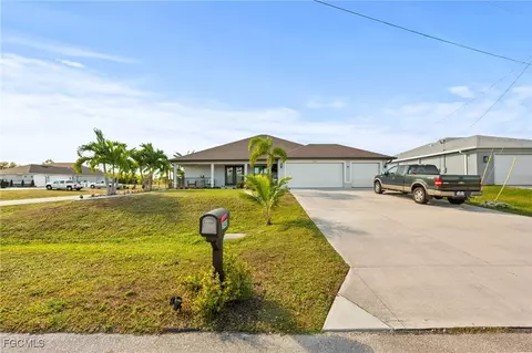 3902 NW 33rd Ave, Cape Coral, FL 33993