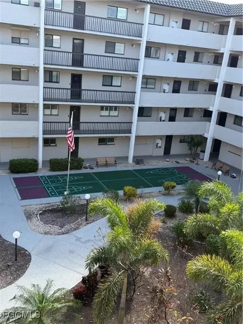 2121 Collier Ave #409, Fort Myers, FL 33901