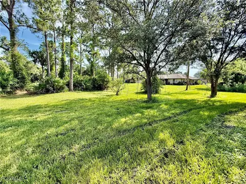 505 E 5th St, Lehigh Acres, FL 33972 photo 5