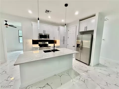 505 E 5th St, Lehigh Acres, FL 33972 photo 6