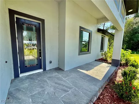 505 E 5th St, Lehigh Acres, FL 33972 photo 3
