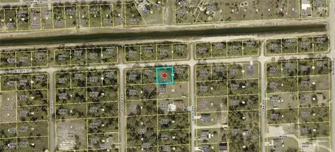 1903 W 18th St, Lehigh Acres, FL 33972