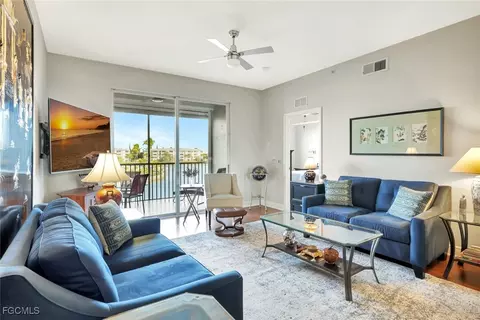 16595 Lake Circle Dr #234, Fort Myers, FL 33908