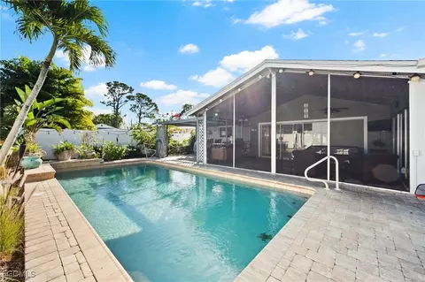 2451 Jasper Ave, Fort Myers, FL 33907