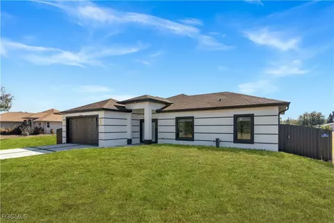 30353 Beech Rd, Punta Gorda, FL 33982 photo 2