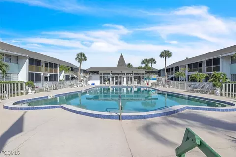 403 SE 43rd Ter #11, Cape Coral, FL 33904