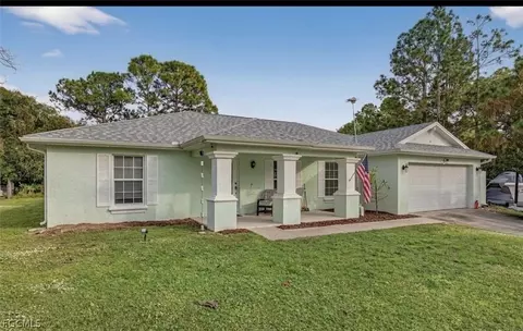 315 Leruth Ave, Lehigh Acres, FL 33974