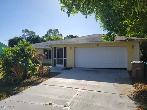 1110 SE 15th St, Cape Coral, FL 33990