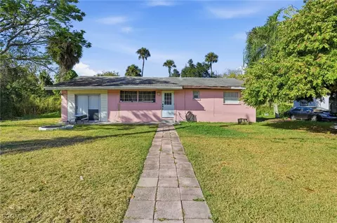 829 N Bridge St, Labelle, FL 33935