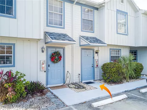 1005 SW 48th Ter #2, Cape Coral, FL 33914