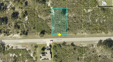 2710 73rd St W, Lehigh Acres, FL 33971