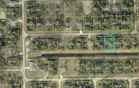 1226 Howell St E, Lehigh Acres, FL 33974