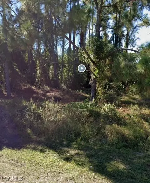 46054607 27th St SW, Lehigh Acres, FL 33973