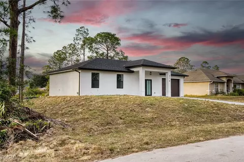 316 Mangonia Ave, Lehigh Acres, FL 33974