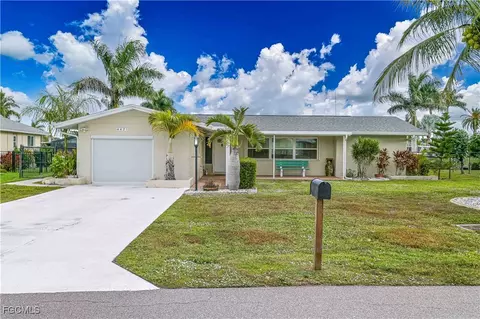 4421 SE 1st Ave, Cape Coral, FL 33904