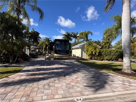 lot314 E 3129 E Riverbend Resort Blvd, Labelle, FL 33935