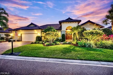 12525 Fairmont Dr, Fort Myers, FL 33913