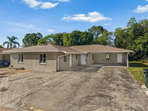 5824-5826 Algiers St, Fort Myers, FL 33919