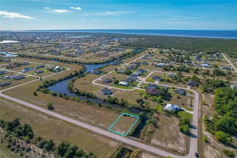 4202 NW 36th Ave, Cape Coral, FL 33993