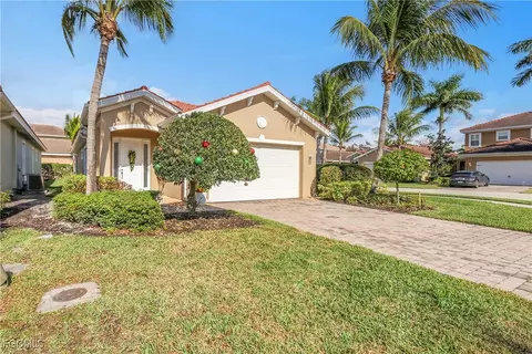 3905 Dunnster Ct, Fort Myers, FL 33916