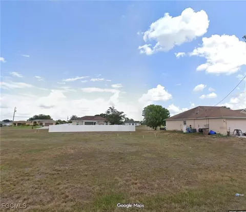 1007 NE 4th Ave, Cape Coral, FL 33909