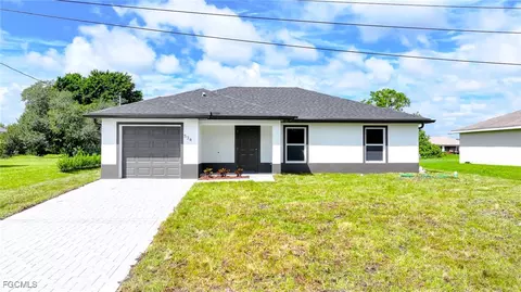319 Hermosa Ave, Lehigh Acres, FL 33974