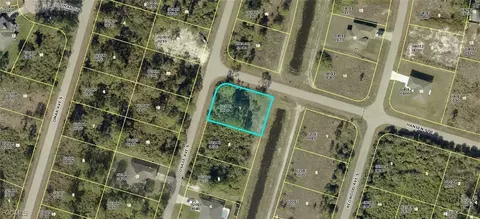 523 Osage Ave S, Lehigh Acres, FL 33974