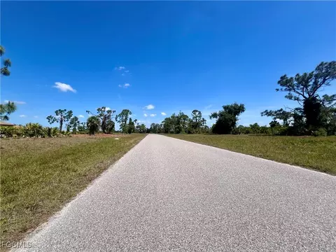 36 Coxswain Dr, Placida, FL 33946 photo 2