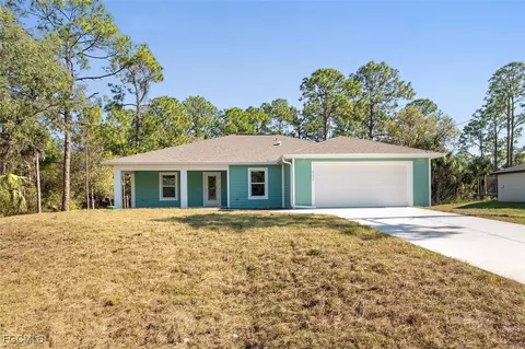 802 North Ave, Lehigh Acres, FL 33972
