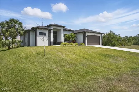 1813 NE 21st St, Cape Coral, FL 33909