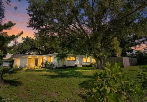 1373 Morningside Dr, Fort Myers, FL 33901