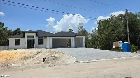 728 La Plata Ave, Lehigh Acres, FL 33974
